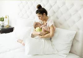 超聲青青草成人在线科普母乳喂養和奶瓶的區別