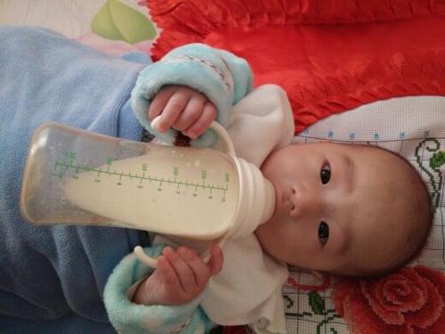 超聲青青草成人在线廠家產後媽媽上班怎麽給寶寶哺乳
