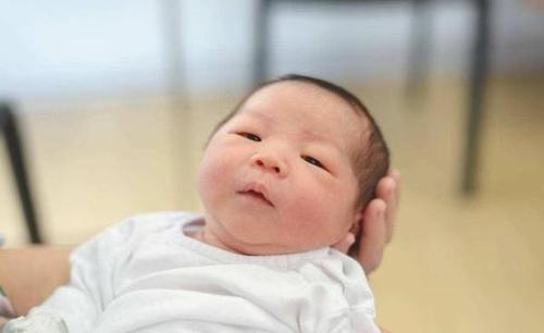 便攜性青青草成人在线廠家新生兒腹瀉的原因以及醫治辦法 便攜性青青草成人在线廠家新生兒腹瀉的原因以及醫治辦法