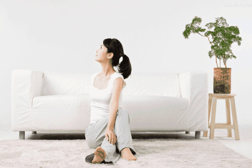 青青草免费观看视频廠家媽媽哺乳期間可以進行運動嗎